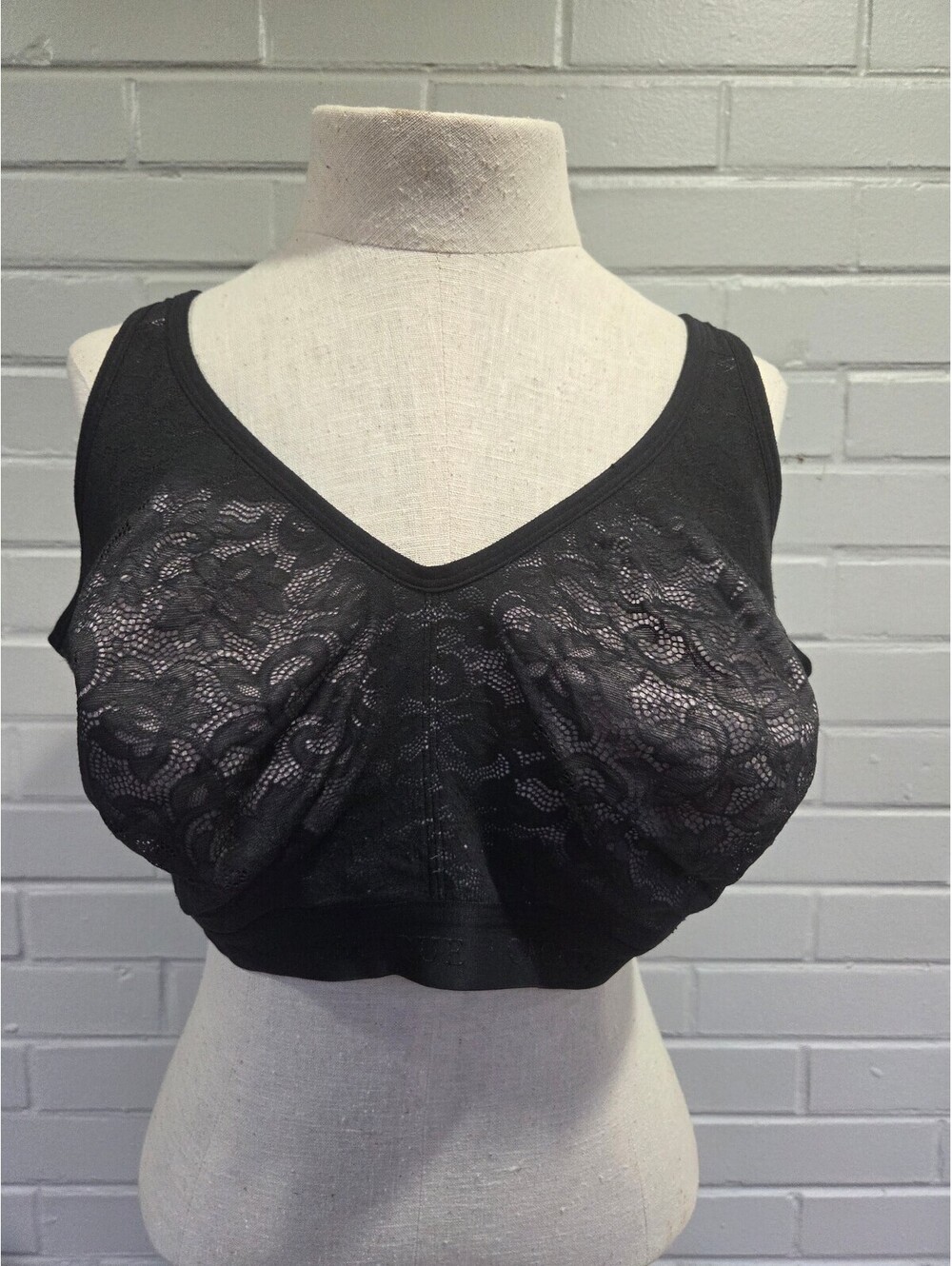 Cacique Unlined Full Coverage No Wire bra 42DDD
